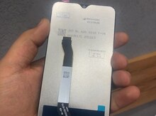 "Xiaomi Redmi Note 8" ekranı