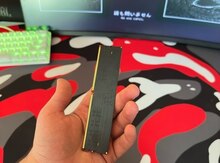 RAM "DDR5 Crucial 16 GB 4800 MHz SODIMM (1x16)"