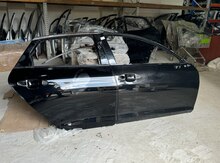"Kia K5 2023" ön və arxa qapı