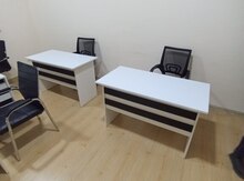 Ofis işçi masası