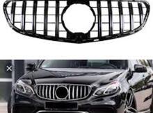 "Mercedes-Benz W212" radiator barmaqlığı 