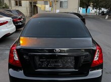 "Daewoo Gentra" stop işığı
