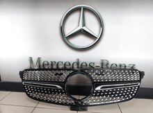 "Mercedes GLE-class W166 (2015-2019)" radiator barmağlığı