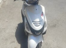 Moped, 2023 il