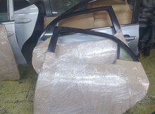 "Toyota Corolla 2004-2015" qapıları