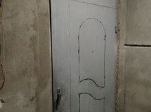 Dəmir qapı