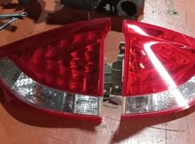 "Honda İnsight 2010" stop işığı