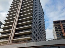 4-otaqlı yeni tikili, Fəvvarələr küç., 194 m²