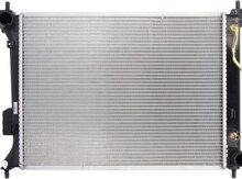 "Hyundai I20 2009-2012" su radiatoru