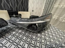 "Hyundai Elantra" farası 