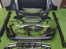 "Mercedes W212" body kiti