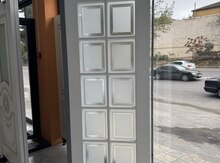 Qapılar