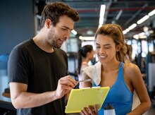 Fitnes məşqçi işi axtarıram