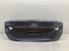 "Hyundai Accent 2018-2023" baqaj qapağı