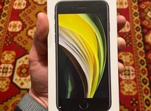 "Apple iPhone SE" qutusu