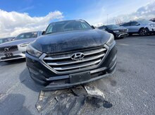 "Hyundai Tucson" qapısı