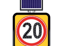 Günəş enerjili yol nişanı 