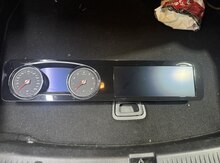 "Mercedes W213" sürət paneli