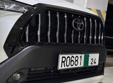 "Toyota Corolla Cross" radiator barmaqlığı