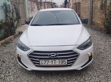 Hyundai Elantra, 2017 il