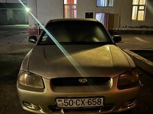 Hyundai Accent, 2000 il