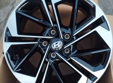 "Hyundai Elantra" diskləri R17