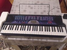 Sintezator "Casio"