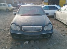 Mercedes C 180, 2001 il