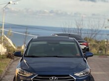 Hyundai Elantra, 2018 il