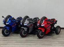 Uşaq motosikleti "Honda RR"