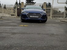 Hyundai Elantra, 2017 il
