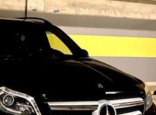 "Mercedes GL" kapotu