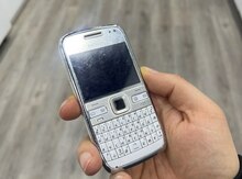 Nokia E72 White