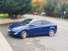 Hyundai Elantra, 2012 il