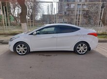 Hyundai Elantra, 2013 il