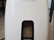 "Electrolux" hava nəmləndiricisi