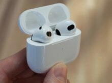 Apple AirPods 4 ANC