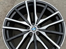 "BMW C005" diski R22