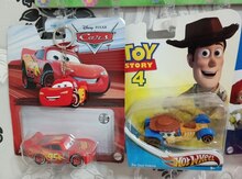 "Hot wheels" avtomobil oyuncağı