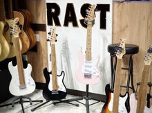 Elektro gitara "KST-Baby"