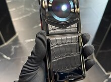 Vertu IronFlip Alligator 2024 