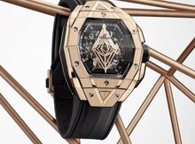 "Hublot" qol saatı