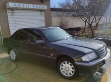 Mercedes E 200, 1999 il
