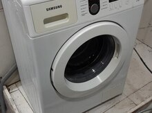 Paltaryuyan "Hotpoint Ariston"