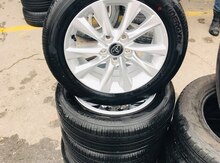 "Toyota Corolla" təkərləri 205/55 R16