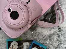 Fotoaparat "İnstax mini 12"