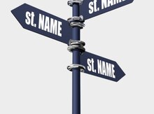 Yol nişanları, işıq dirəkləri, məlumat lövhələri