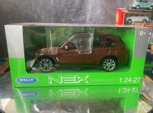Коллекционная модель "BMW X5 5.0i X-drive F15 brown 2015"