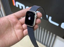 Apple Watch Series 9 Aluminum Starlight 45mm