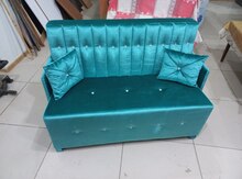 Mini divan 